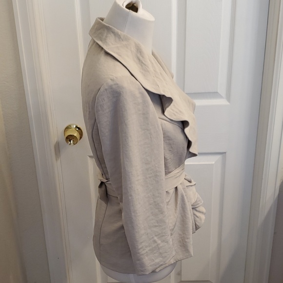 89th and Madison Ruffle Jacket - Picture 2 of 5